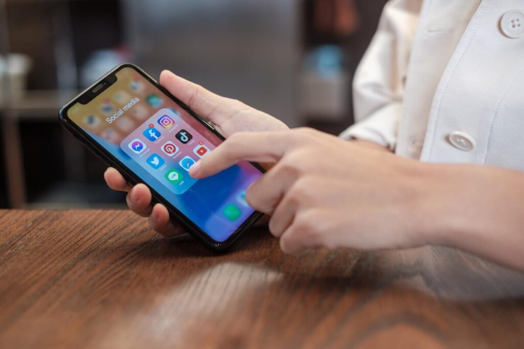 Get iOS app featured