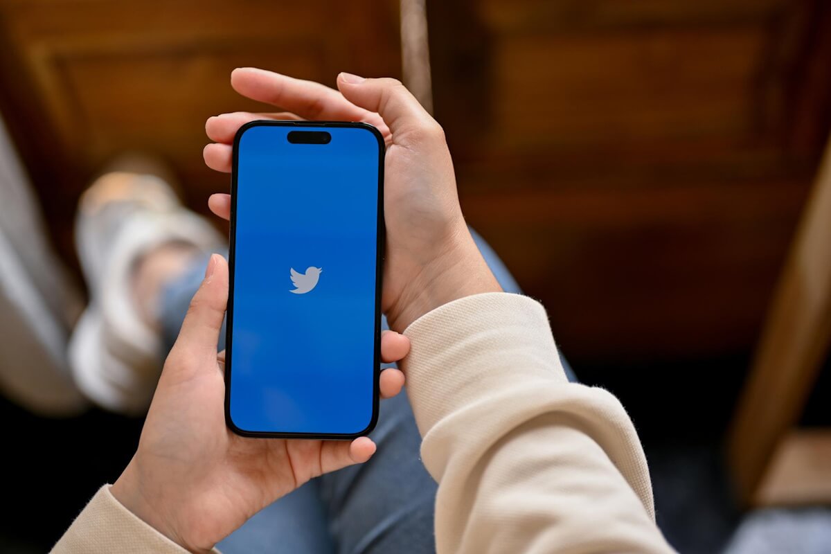 Twitter clone