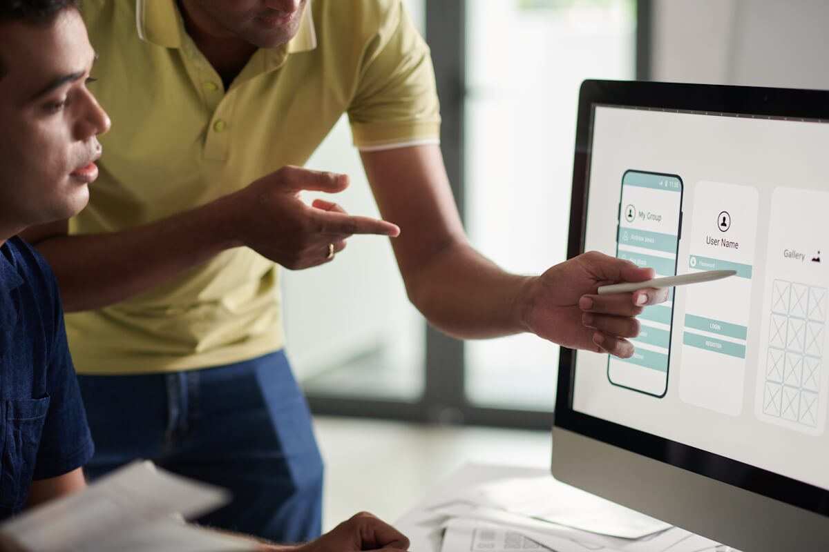 how to create an app for iphone